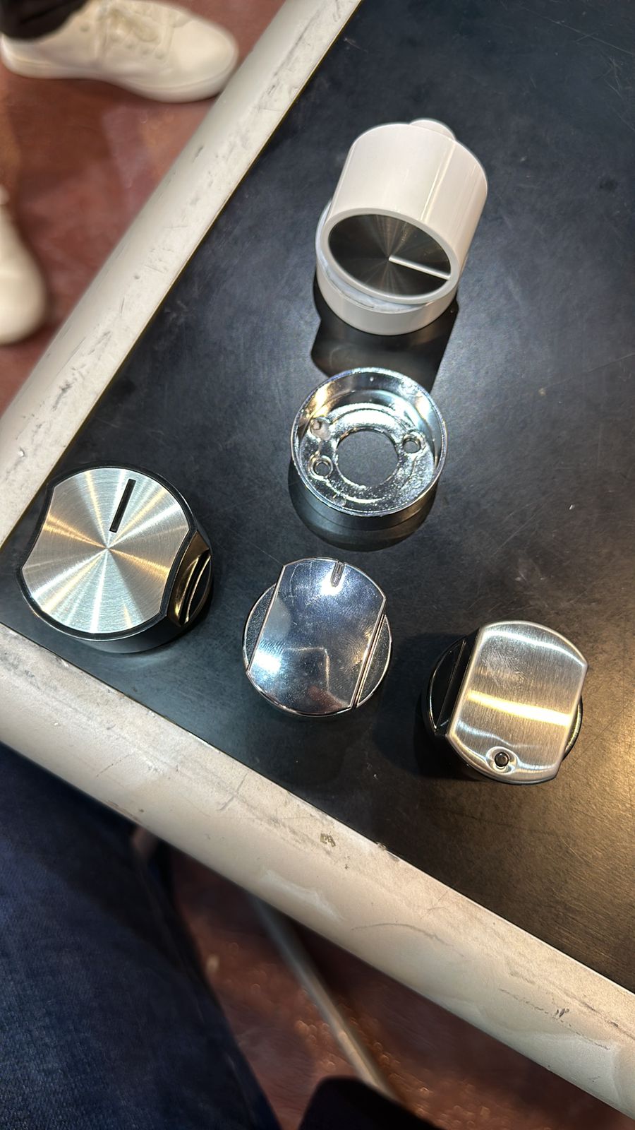 Free standing cooker knobs 5